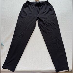 New Habitat Ruched Black Ankle Crop Pants with Pockets. Size: S